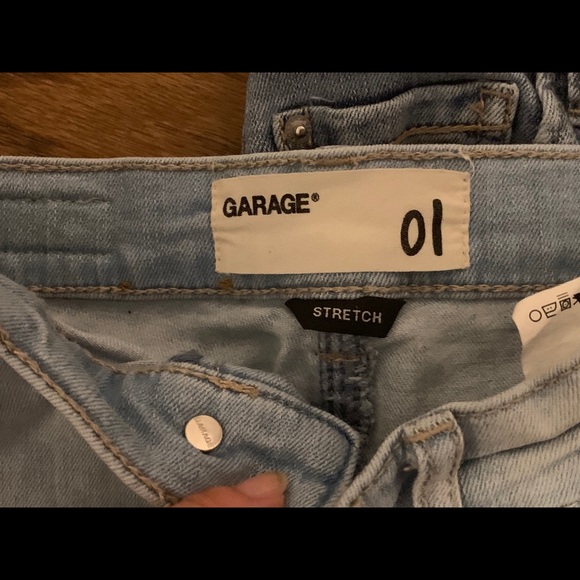 Garage High Rise Distressed Jean Short Bundle - Picture 4 of 7